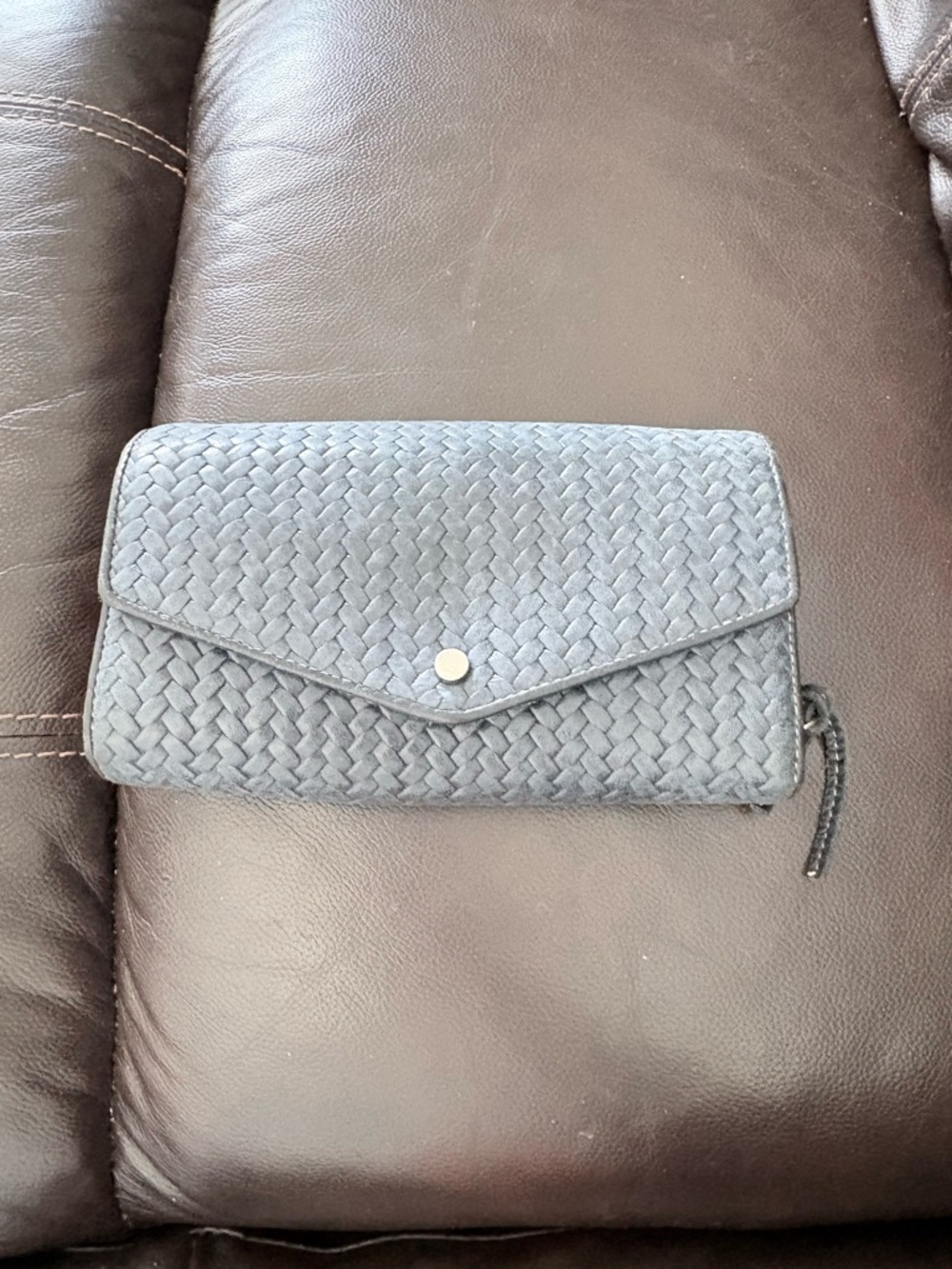 Roots Woven Envelope Wallet - Gray